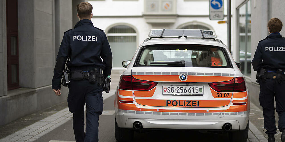 Die Kantonspolizei St. Gallen ging Meldungen von angesprochenen Schulkindern nach. (Symbolbild)