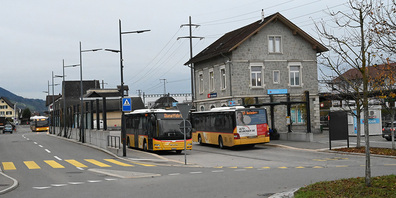 Der Bahnhof Siebnen-Wangen ist schon heute ÖV-Drehscheibe. Seine Bedeutung wird aber noch zunehmen.
