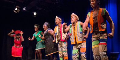Stimmen mit Kraft: Voices of Africa.