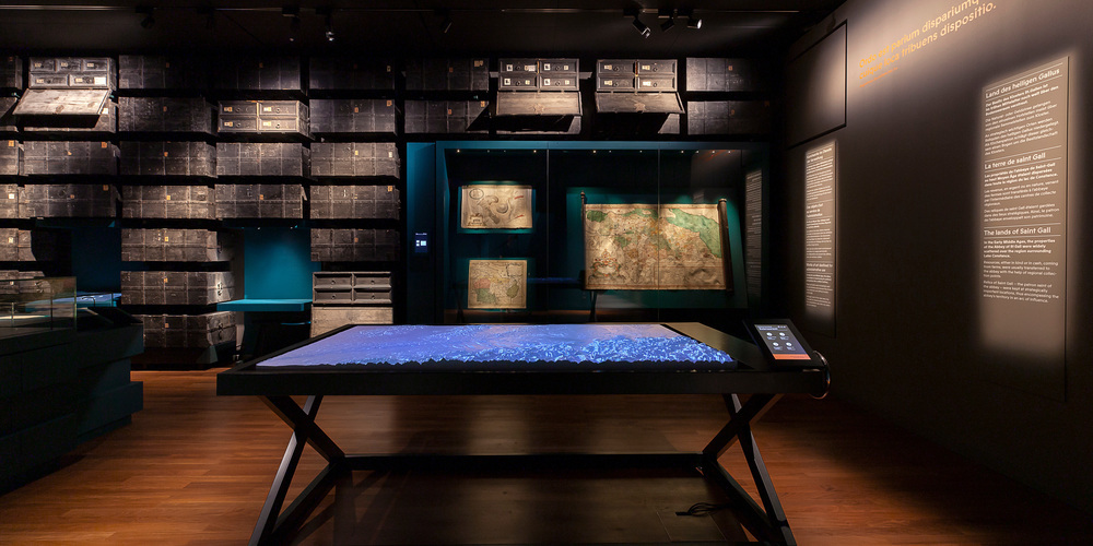 Obwohl die wichtigsten Dokumente des St.Galler Klosterarchivs in Fluchtkisten aufbewahrt wurden, waren während der langen Klostergeschichte immer wieder Verluste zu beklagen. 