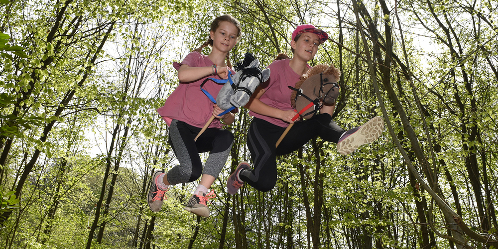 Über Stock und Stein gehts beim Cross-Country. (Bild: Franz Feldmann)