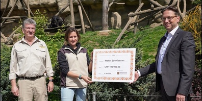 Von links: Ernst Federer, CEO Walter Zoo AG, Karin Federer, Zoodirektorin, und Aurelio Zaccari, Präsident Gönnerverein Walter Zoo.