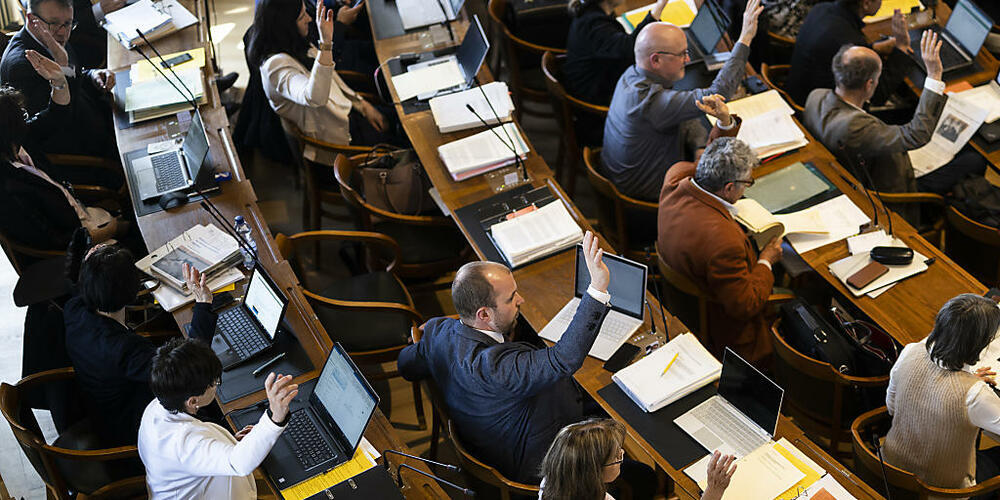 Dauerbrenner Polizeigesetz: In der Februarsession wird sich der St. Galler Kantonsrat erneut damit beschäftigen. (Archivbild)