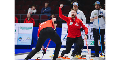 Grund zum Jubeln: der Schweizer Skip Yannick Schwaller.