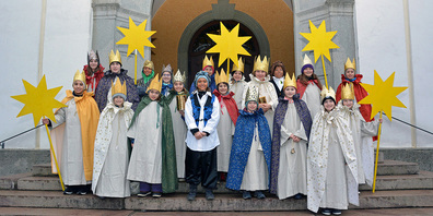 Ausgeschickt, um den Frieden zu verkünden: Die Sternsingerkinder von Mels.