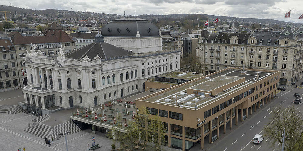 Der Opernhaus-Erweiterungsbau soll gemäss aktuellem Planungsstand teilweise erhalten bleiben. (Archivbild)