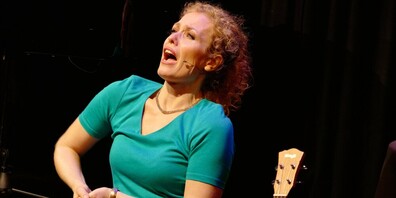 Caroline Bungeroth, eine Berlinerin aus dem Emmental im Diogenes Theater, Altstätten