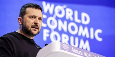 Selenski fordert am WEF Unterstützung für sein Land.