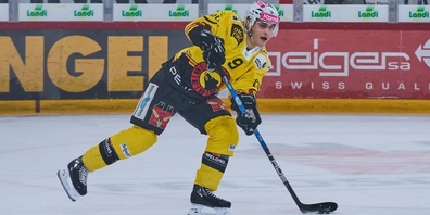 Mika Henauer (hier im Dress seines Ausbildungsvereins SC Bern) ist ein Verteidiger mit Offensivpotenzial, der mit Verletzungen zu kämpfen hatte.