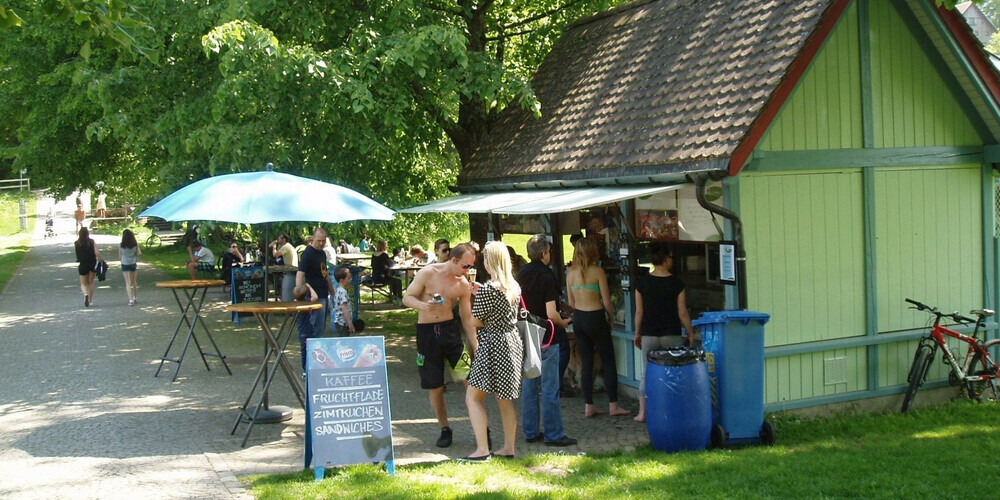 Die Aufhebung des Alkoholverbots in Badis tritt am 1. Juli in Kraft.