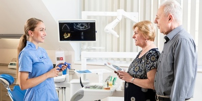 Die Kooperation von Zahnärztin und Patienten spielt im Heilungsprozess eine wesentliche Rolle.