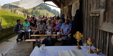 Die Alpgenossenschaft Ernetschwil lädt zum Alpgottesdienst auf der Alp Rotstein.