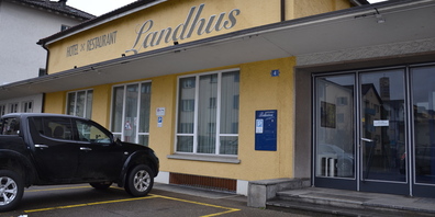 Beim ehemaligen Landhuus geht es nicht weiter.