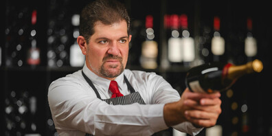 Eines der Highlights der Donnerstags-Gesellschaft im Jahr 2024: Der Alcomedian in voller Aktion