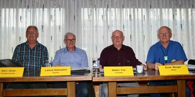 Vorstand des Veteranenverbandes v.l.: Gmür Beni, Schützenmeister, Amden / Holenstein Lorenz, Kassier, Benken / Frei Walter, Präsident, Mogelsberg / Morger Ernst, Aktuar/Pressechef, Schänis und (nicht auf dem Bild) Hug Kurt, Lichtensteig