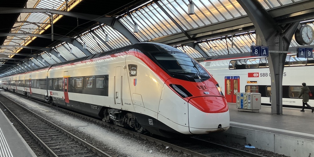 Die SBB empfehlen für alle Verbindungen eine Sitzplatzreservation.