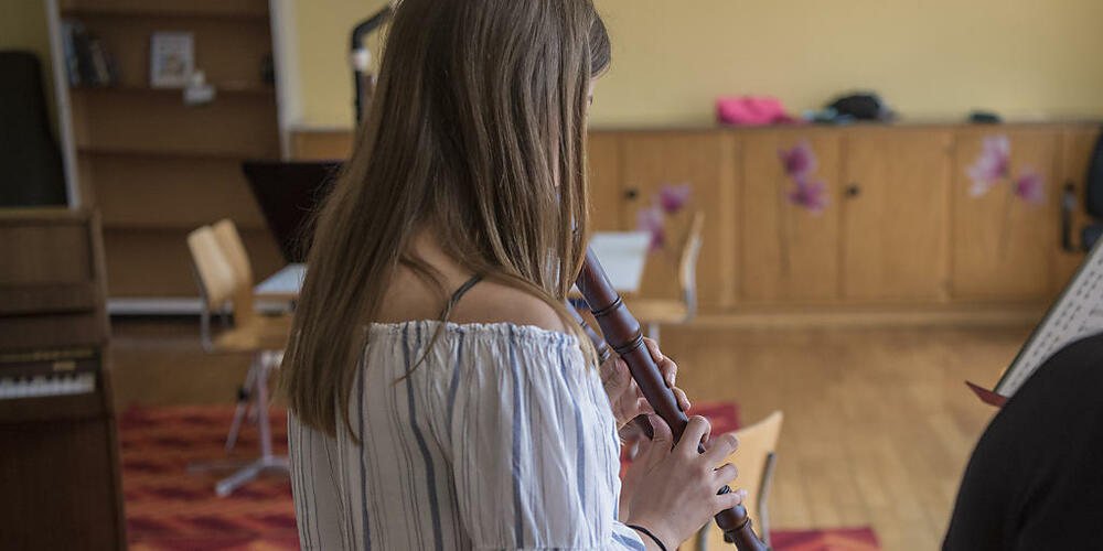 Der Kanton Schwyz schafft für die Musikschulen ein eigenes Gesetz. (Symbolbild)