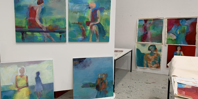 In ihrem vierwöchigen Studium an der europäischen Kunstakademie in Trier malte Monika Sommerhalder zehn Bilder, wobei nun eine Auswahl von acht Werken im Café am Rheinquai hängt.