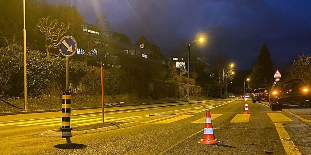 Am Montagabend wurde in Unterägeri ZG eine Frau von einem Auto erfasst.