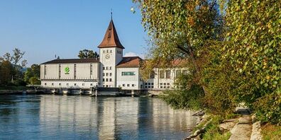 Das  bisherige Laufwasserkraftwerk der Eniwa in Aarau. 