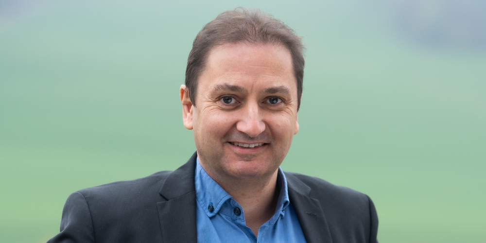 Patrick Jetzer ist beruflich Edelmetallhändler und nebenbei Schriftsteller.