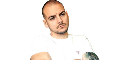 Nicola Kotronis, alias Sephiron spricht unter anderem über die Aktivitäten als Youtuber und Streamer.