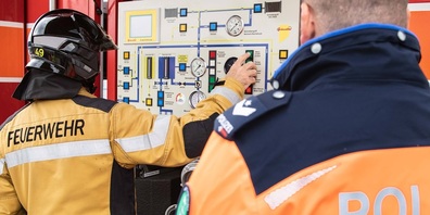 Das Feuer wurde von den Geschädigten noch vor dem Eintreffen der Feuerwehr gelöscht.