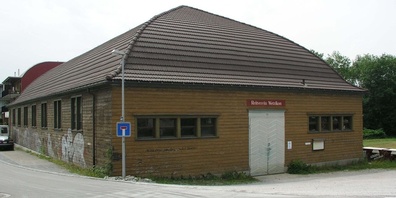 Die Reithalle Wetzikon mit ihrem glockenförmigen Walmdach ist ein architekturgeschichtlicher Zeitzeuge. (Archivbild)