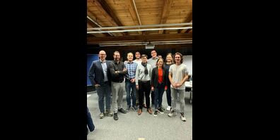 Die Kandidatinnen und Kandidaten für den Grossen Rat mit Denise Neuweiler, der Kandidatin für den Thurgauer Regierungsrat (2. von rechts vorne).