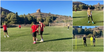 FCRJ in Andalusien: Training bei angenehmen Temperaturen und stahlblauem Himmel.