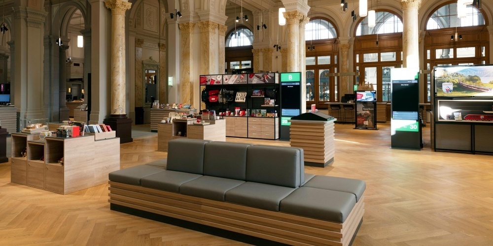 Das neue SBB Reisezentrum Zürich HB befindet sich im denkmalgeschützten Südtrakt.