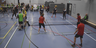 Eine der Wettkampfdisziplinen war Prellball.