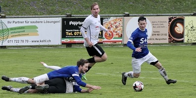 Der FC Bülach und der FC Widnau lieferten sich ein intensives Fussballspiel