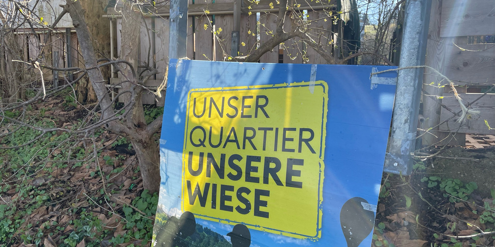 Für Menschen, die mutwillig Abstimmungsplakate zerstören, haben Felix und Claudia Dornbierer kein Verständnis.