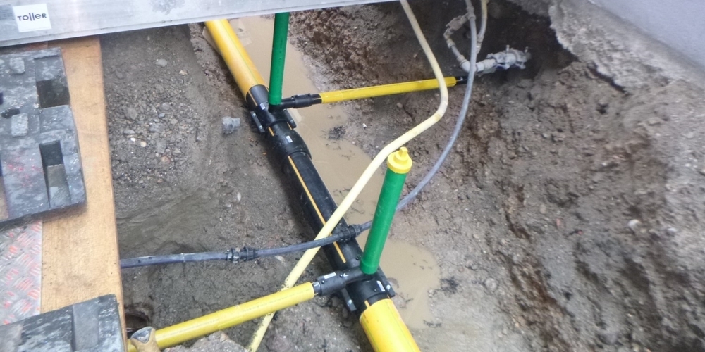 Ab 1. April 2024 kostet das durch die Leitungen von 5'000 Kundinnen und Kunden der EZL strömende Gas 12,5 Prozent weniger.