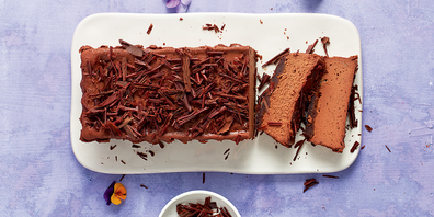Ein saftig schokoladiger Kuchen für Schleckmäuler.