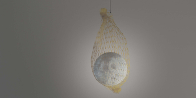 Ausstellung «Mondeslicht mit dem Netz einfangen» in der Villa Grunholzer in Uster.