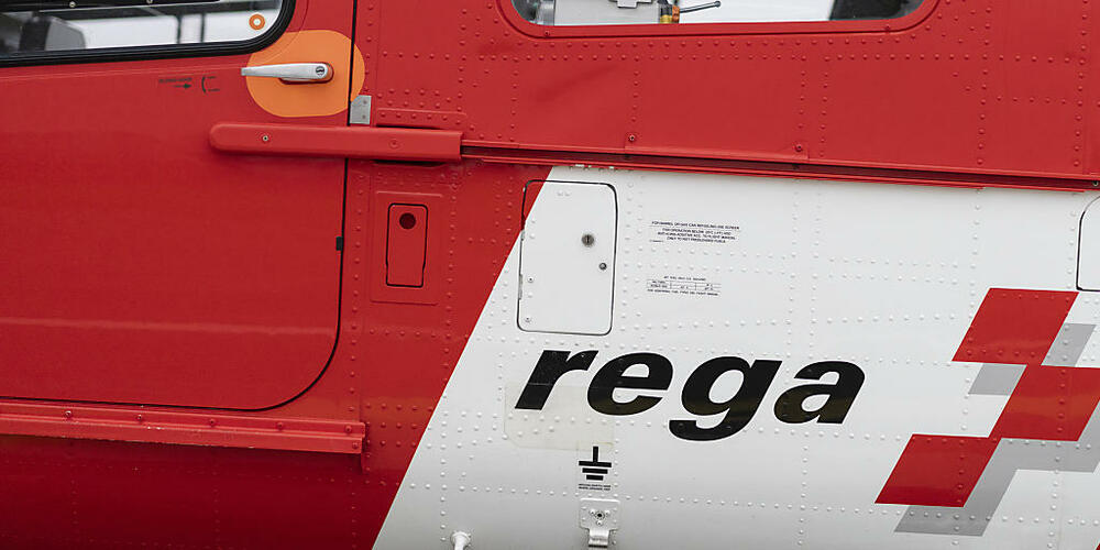 Die Rega hat einen Verunglückten aus einem steilen Gelände am Pilatus geborgen. (Symbolbild)