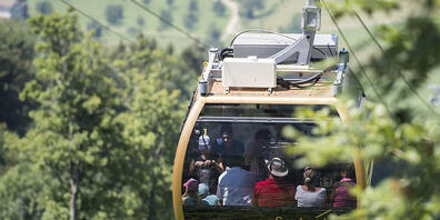 Küssnachter Schulkinder fahren künftig gratis mit der Luftseilbahn Küssnacht-Seebodenalp. (Archivbild)