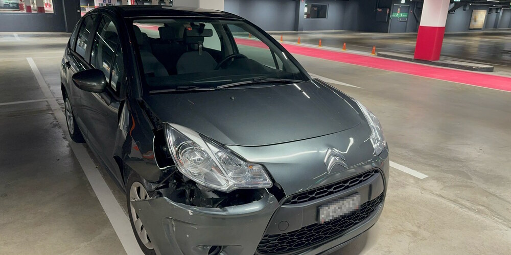 Glücklicherweise wurde die Fahrerin nicht verletzt.