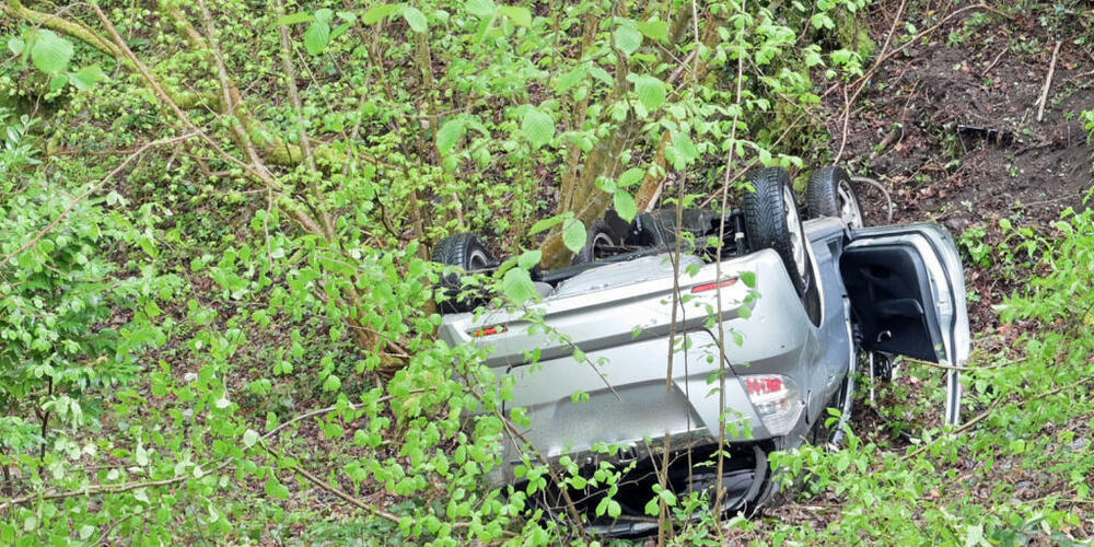 Das Auto der 81-Jährigen überschlug sich.