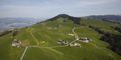 Das Gebiet Oberberg-Büel liegt zwar ausserhalb der Bauzone, trotzdem wohnen über 120 Feusisberger dort. Jetzt soll das Gebiet an die Wasserversorgung angeschlossen werden.