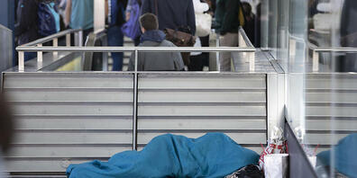 Obdachlos in Zürich: Das Sozialwerk Pfarrer Sieber hat in seinem Pfuusbus so viele Übernachtungen verzeichnet wie noch nie. (Archivbild)