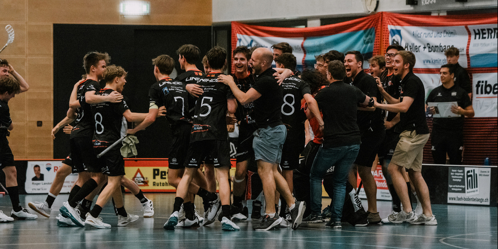 Grenzenloser Jubel nach dem entscheidenden Treffer in der Nachspielzeit.