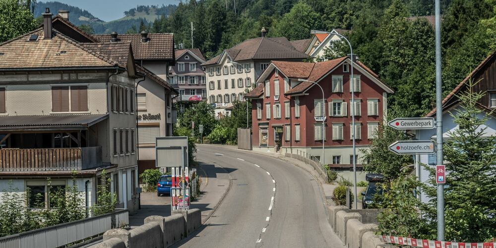Für das Restaurant Rössli, Dietfurt, wurde das Gastwirtschaftspatent bis 2025 erteilt.
