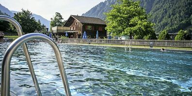 Die Badi Rupperswil-Auenstein kann bis auf weiteres nicht in die Saison starten (Symbolbild)