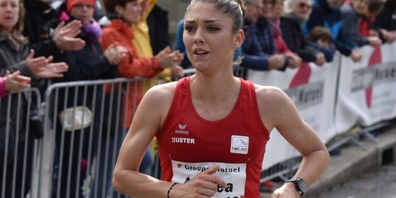 Andrea Meier trotzt in Zürich den garstigen Bedingungen und gewinnt Marahton-Gold.