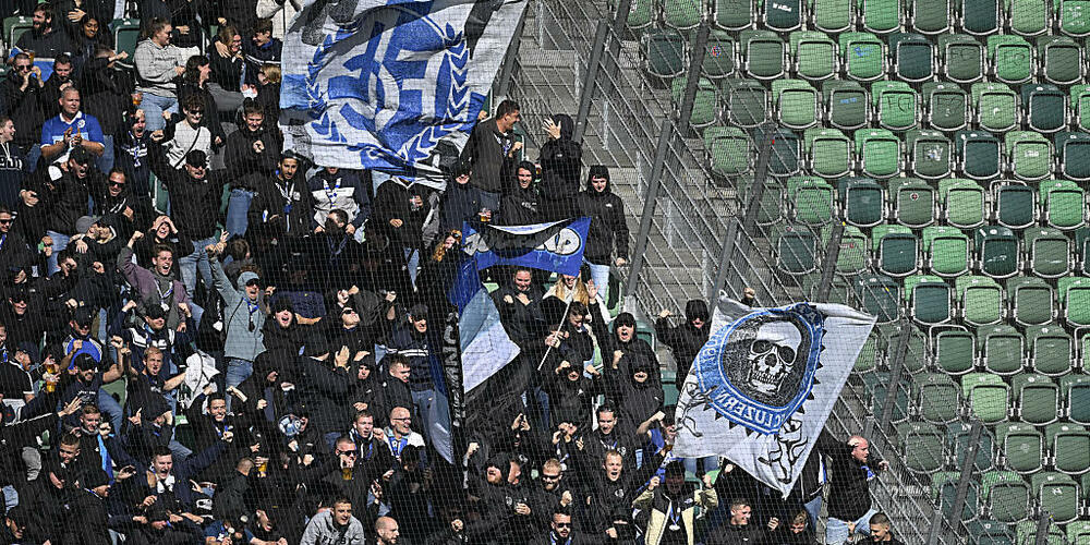 In der Saison 2023/2024 wurde in Luzern der Gästesektor aufgrund von gewaltsamen Ereignissen bei Fussballspielen gesperrt. (Archivbild)
