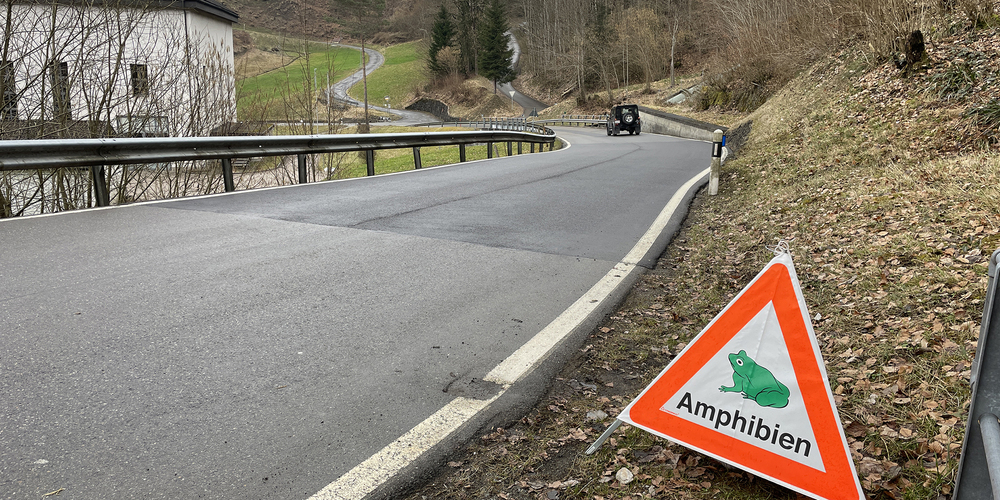 Warnschilder im Gebiet Rempen rufen Autofahrer zur Vorsicht auf. 