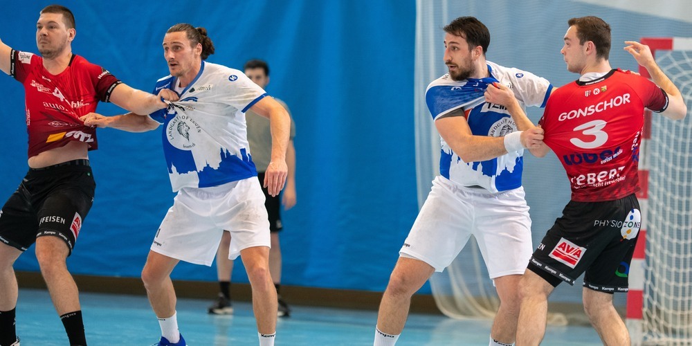 Eine aggressive und konsequente Deckungsarbeit stand am Ursprung des deutlichen Heimsiegs der Hoppers gegen Kreuzlingen (im Bild Iso Sluijters und Igor Cagalj).